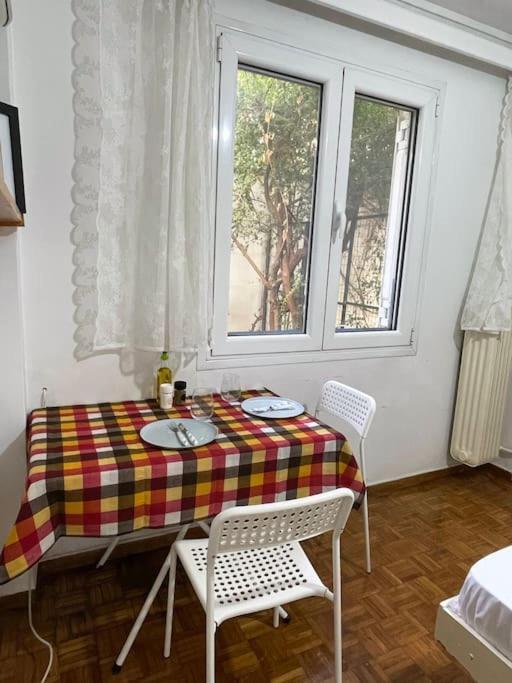 Cute And Quiet Apartment In The Center Of เอเธนส์ ภายนอก รูปภาพ