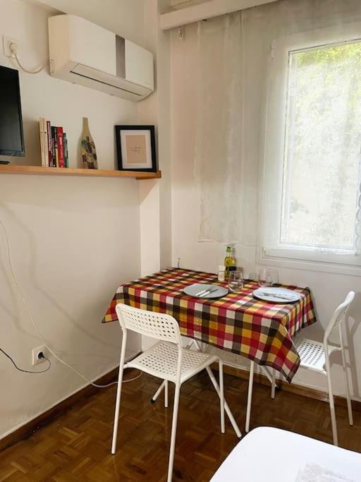 Cute And Quiet Apartment In The Center Of เอเธนส์ ภายนอก รูปภาพ
